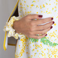 Charger l'image dans la visionneuse de la galerie, Paresse Paris lifestyle brand home mimosa flowers prints parisian beauty gifting yellow green made in france towel scrunchie