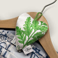 Charger l'image dans la visionneuse de la galerie, Paresse Paris lifestyle home flowers print green Foret Secrete silk lavender sachet set heart shape beauty accessories gifting made in france parisian
