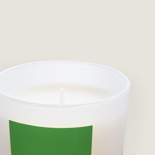 Paresse Paris lifestyle home flowers green Foret Secrete candle wood scent perfume gifting made in france parisian