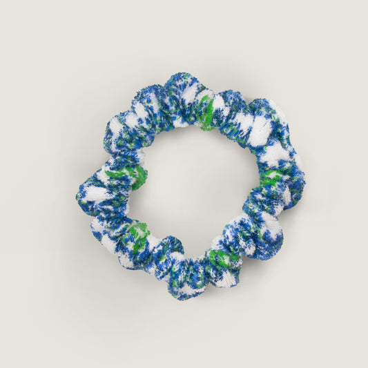 Paresse Paris lifestyle home flowers print blue Lavande Celeste lavander cotton terry towels bath bathroom wellness body beauty accessories gifting made in france parisian headband makeup